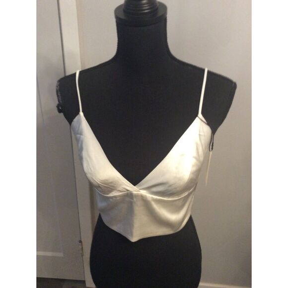 Silk SilRiver White Crop Top New NWT Medium M Spaghetti Straps - Picture 1 of 3